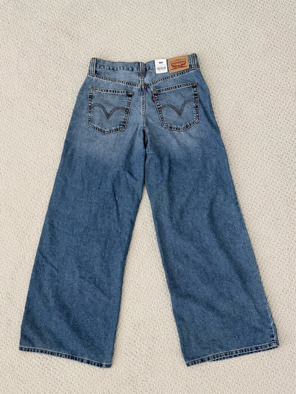 NWT Levi’s ‘94 Baggy Wide Leg Jeans - Picture 6 of 9